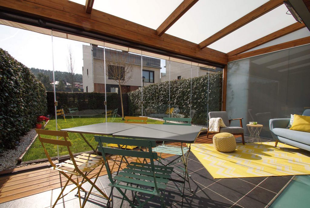 Porche de madera de estilo moderno | Proyectos Echarri